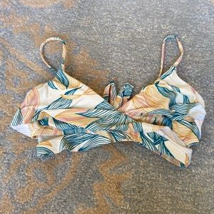 O’Neill Womens Bikini top size small